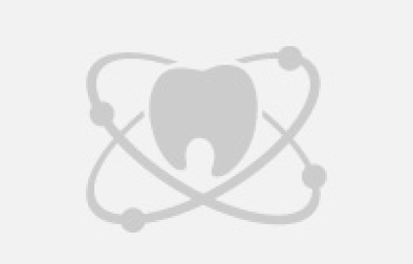 Le traitement des parodontites (déchaussement des dents)